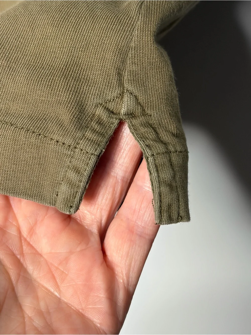 Banana Republic Men's Rugged Slub Henley Olive Green Small